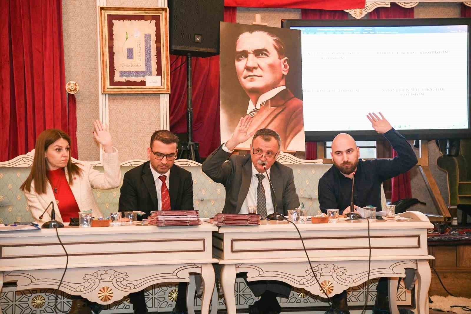 Yunusemre Belediye Meclisinde 46 madde karara bağlandı
