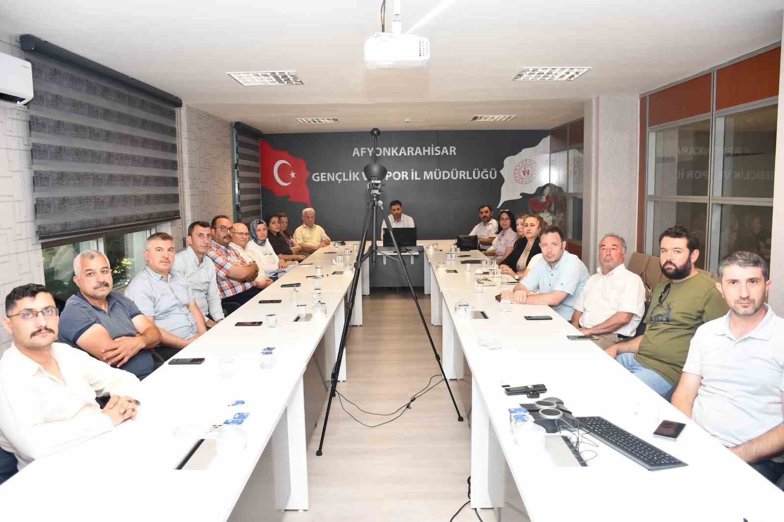 Yurt müdürlüklerinin yıl sonu değerlendirme toplantısı gerçekleştirildi
