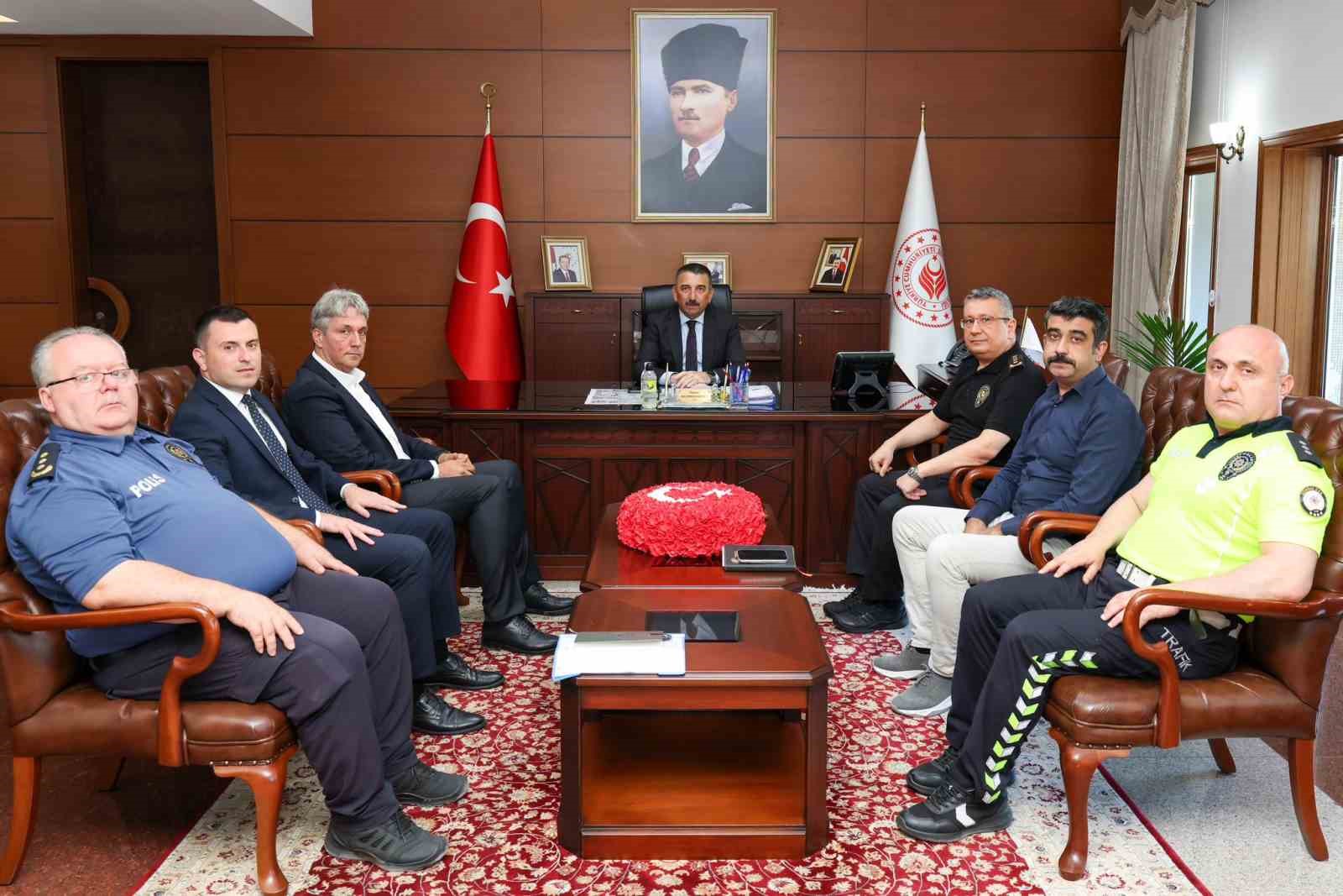 Zonguldak’ta trafik, altyapı ve gençlik çalışmaları masaya yatırıldı
